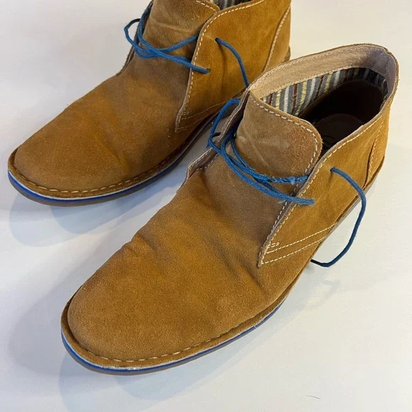 Clarks Suede Desert Chukka Boots in Tan - Picture 2 of 7